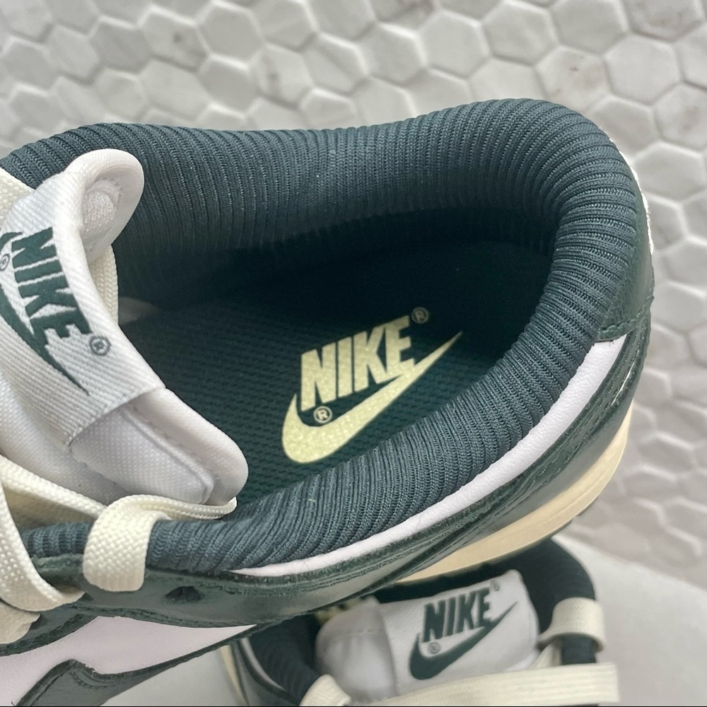 Nike Dunk Low “VINTAGE GREEN” Sneakers - Picture 12 of 13